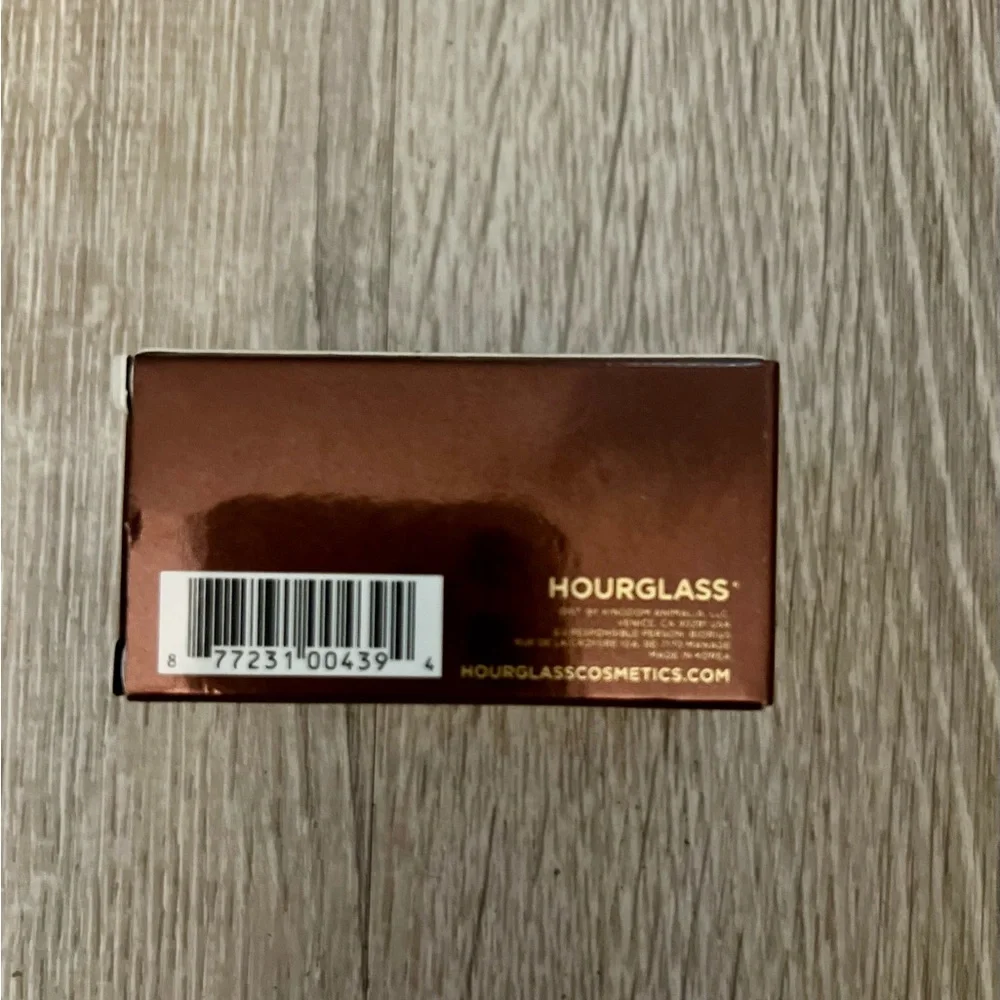 Hourglass Strobe Light Sculptor
